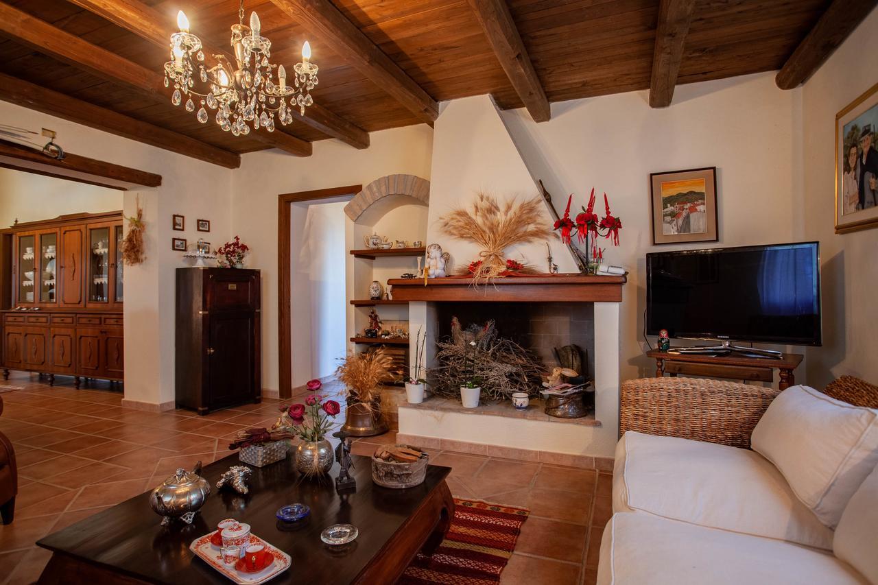 Villa Peditoltu Olbia Esterno foto